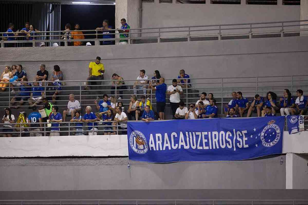 CRB 0 x 2 Cruzeiro fotos da partida no Rei Pelé Superesportes