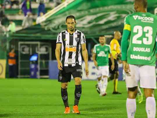 Vinicius marca golaço no fim e reservas do Atlético viram sobre a