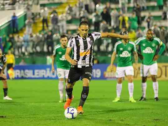 Vinicius marca golaço no fim e reservas do Atlético viram sobre a