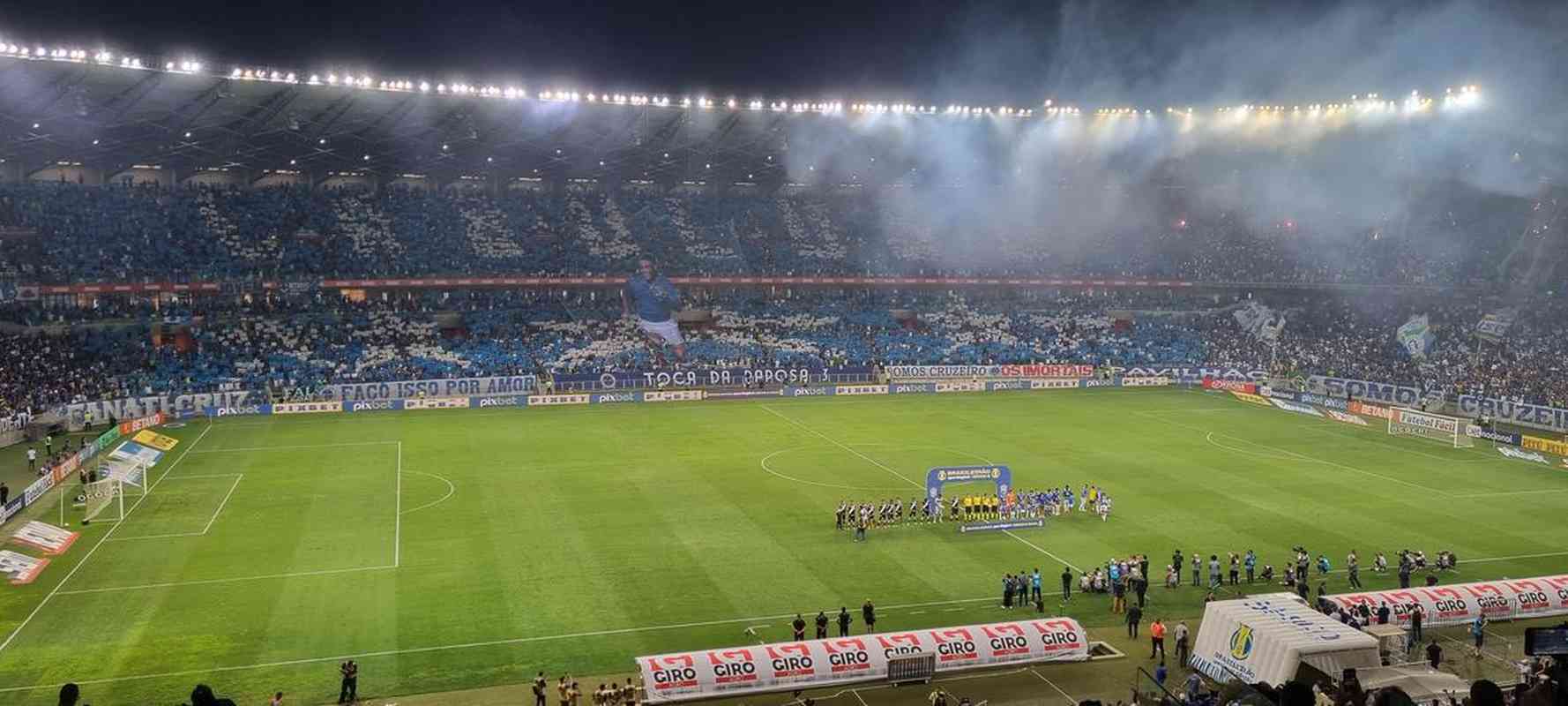 Cabuloso Veja Mosaico Da Torcida Do Cruzeiro No Mineir O Superesportes