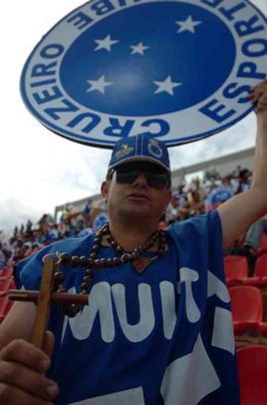 Imagens da goleada histórica por 6 a 1 do Cruzeiro sobre o Atlético