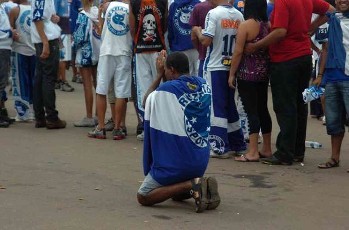 Imagens da goleada histórica por 6 a 1 do Cruzeiro sobre o Atlético