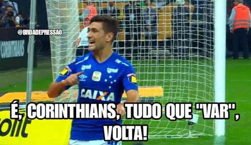 Memes Torcida Do Cruzeiro Provoca Rivais Ap S Conquista Do Hexa Da