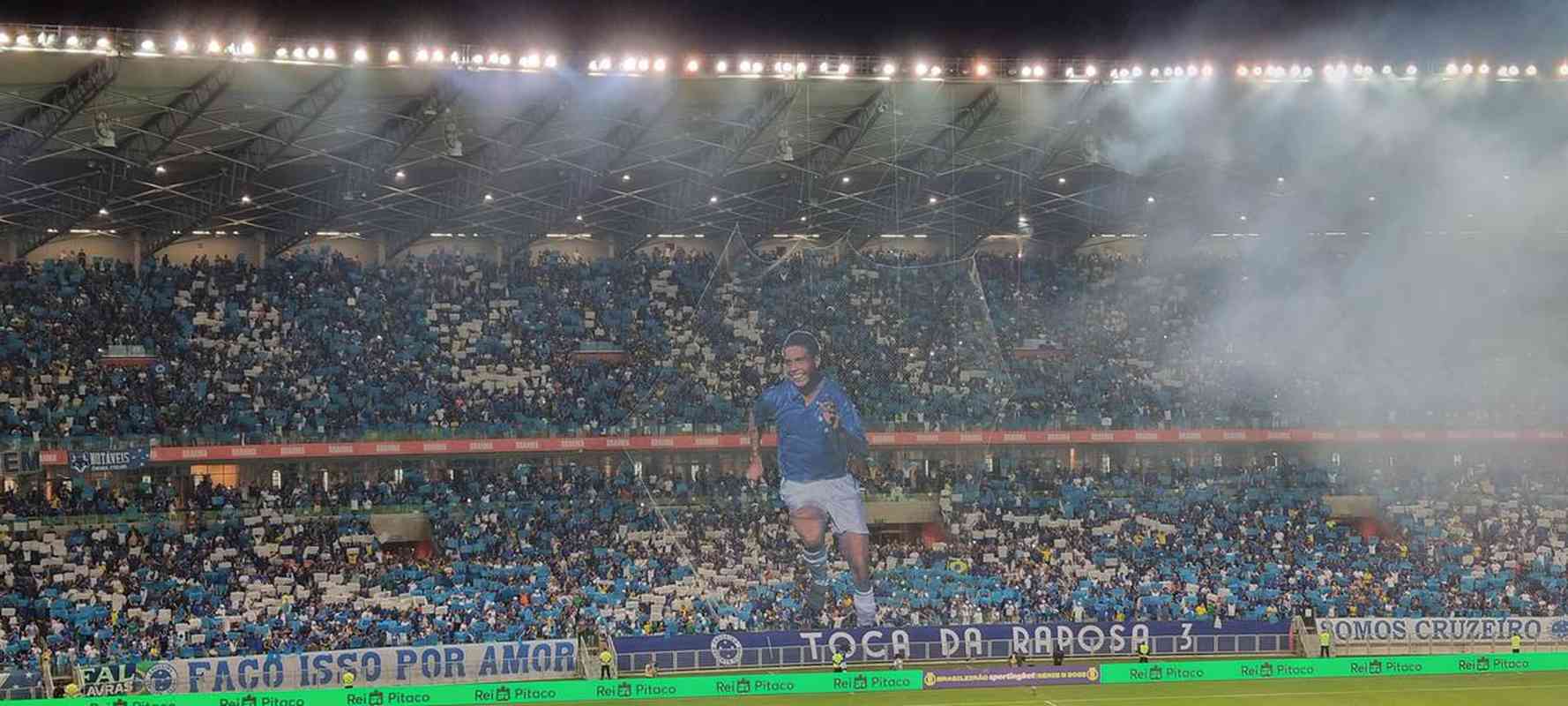 Cabuloso veja mosaico da torcida do Cruzeiro no Mineirão Superesportes