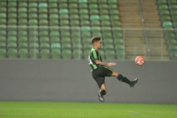Fotos da partida entre Amrica e URT, no Independncia, pela sexta rodada do Campeonato Mineiro