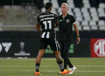 Com revezamento no time titular do Botafogo, atacante ganhou espaço e marcou primeiro gol na temporada