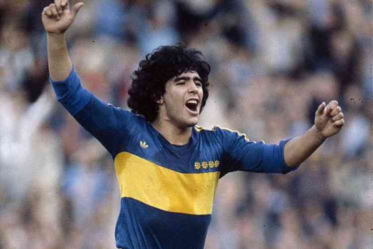 Maradona 60 anos: relembre campanhas com o craque