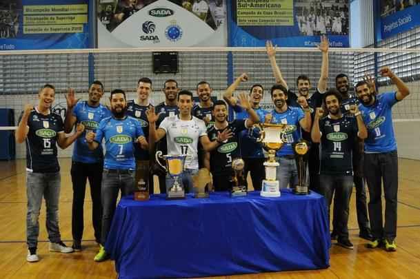 Campees da Superliga Masculina de Vlei no ltimo domingo, jogadores receberam jornalistas no Ginsio do Barro Preto, nesta quarta-feira, e comentaram sobre conquista e futuro da equipe