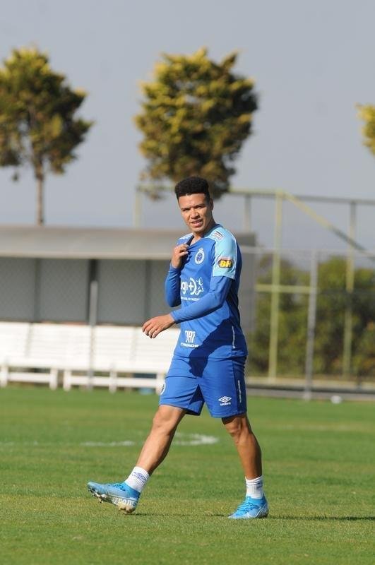 Fotos do treino do Cruzeiro desta quarta-feira, 2 de outubro, na Toca da Raposa II