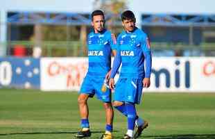Imagens do treino do Cruzeiro desta quinta-feira, na Toca da Raposa II (Alexandre Guzanshe/EM D.A Press)