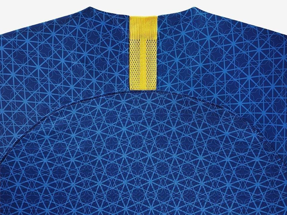 Imagens do uniforme exclusivo da Seleo Brasileira feminina