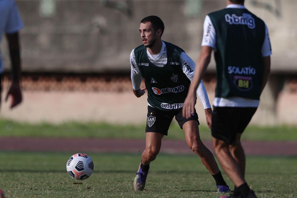 Atlético teve atividade no Estádio Olímpico Brígido Iriarte, em Caracas, antes da estreia na Libertadores