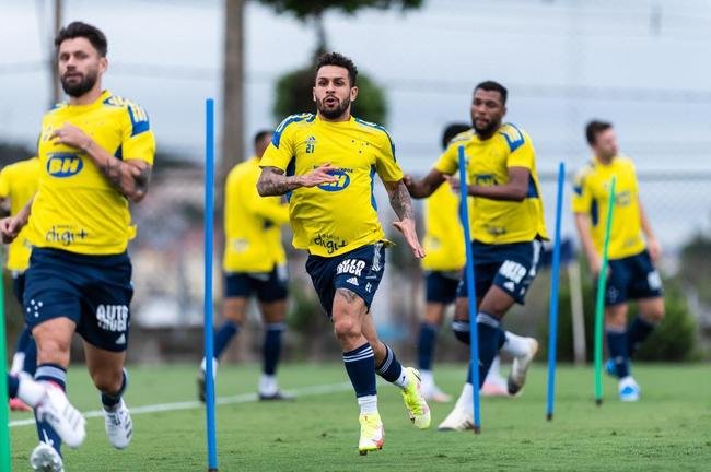 Fotos do treino do Cruzeiro nesta quarta-feira (20/10) na Toca II