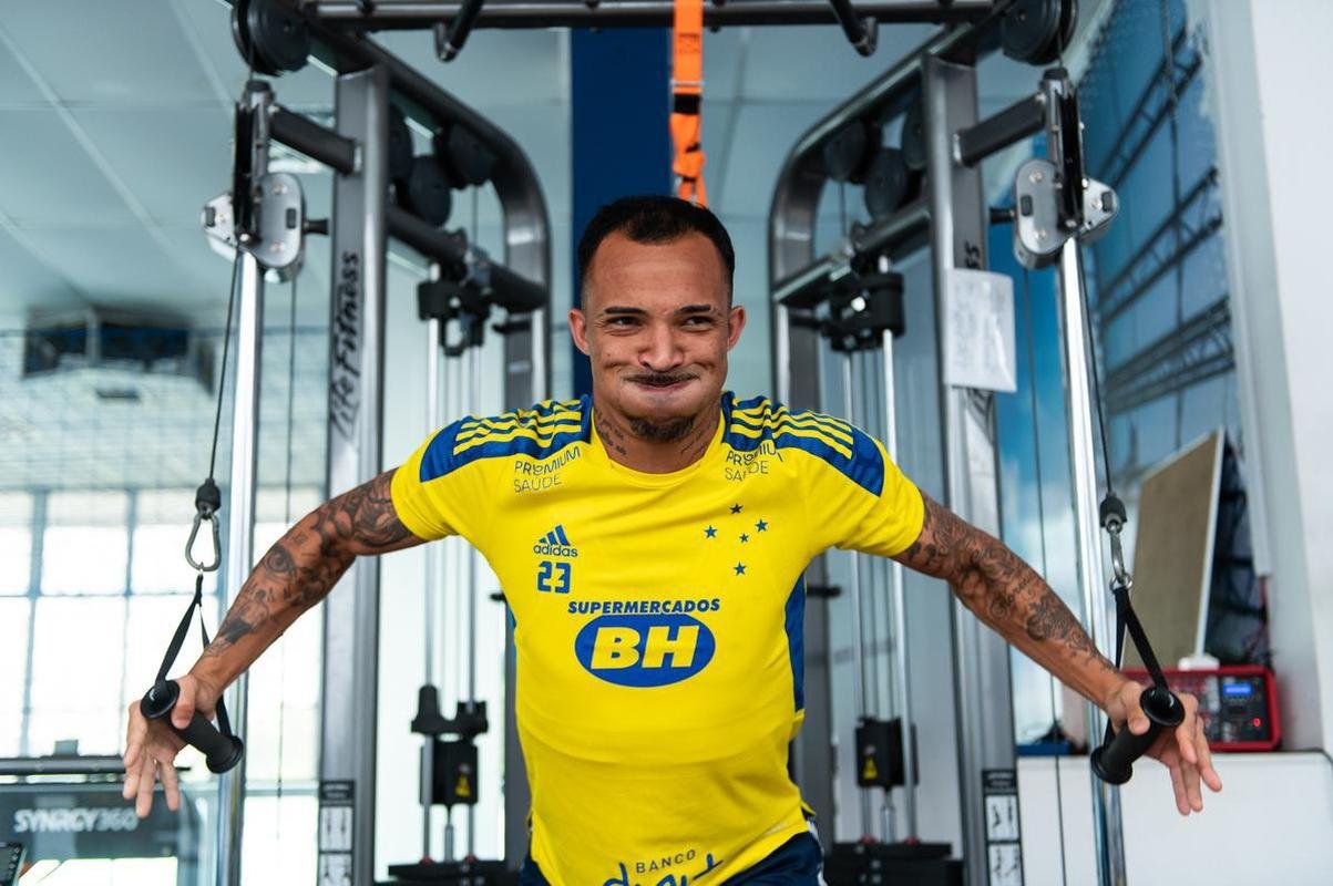 Imagens do treino do Cruzeiro na Toca da Raposa II nesta tera-feira (21/09)