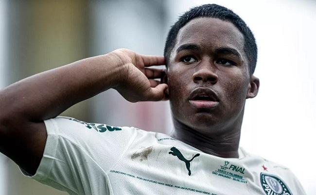 Pelo Palmeiras, Endrick possui sete jogos disputados (trs como titular), trs gols marcados e uma assistncia
