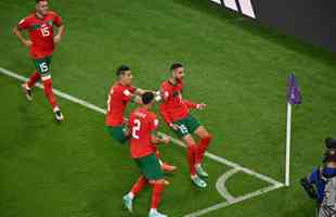 Fotos do gol de Youssef En-Nesyri, de Marrocos, sobre Portugal, pelas quartas de final da Copa do Mundo de 2022, no Catar