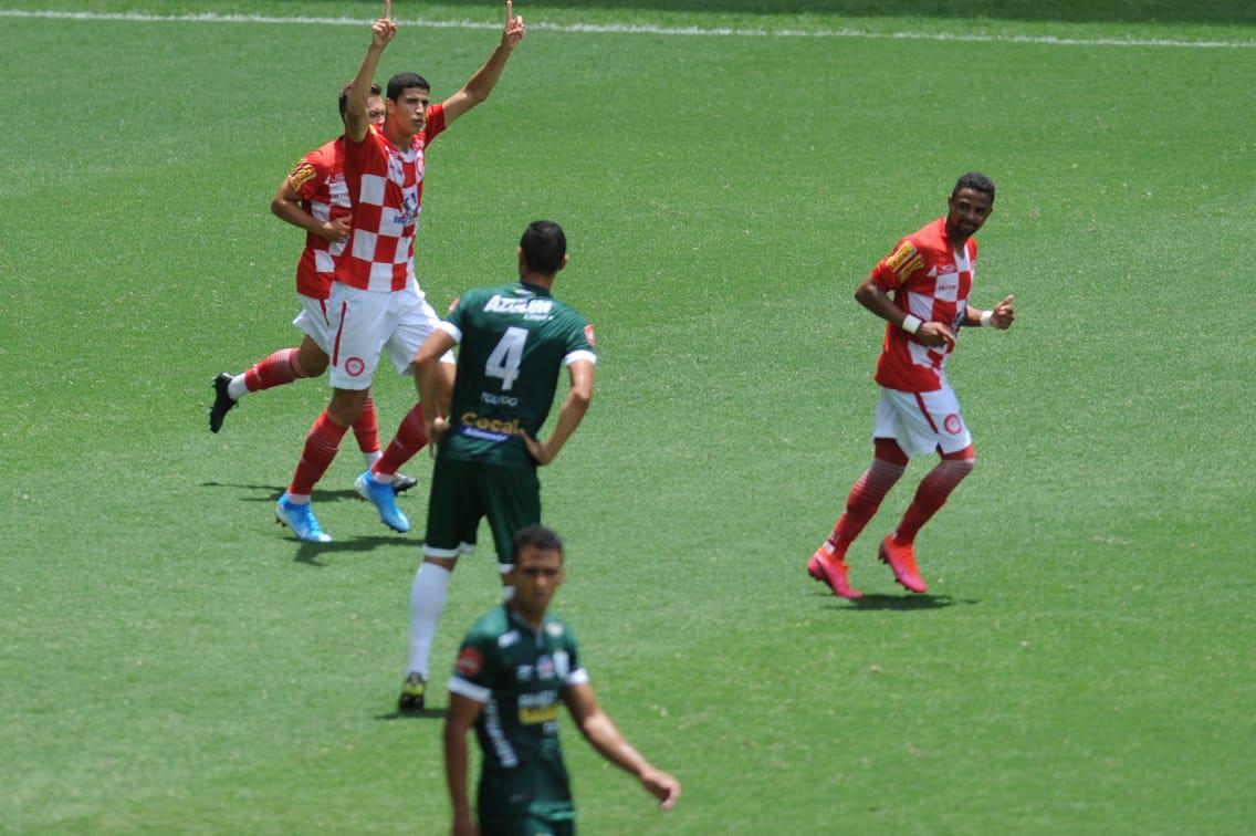 Fotos da vitria do Tombense sobre o Uberlndia pela final da Recopa Mineira