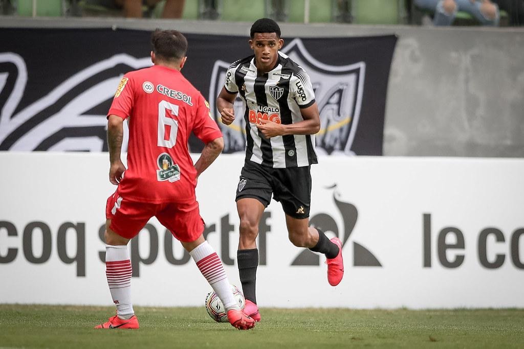 Dylan Borrero - Jovem colombiano contratado como promessa pelo Atltico em 2020, soma dois jogos e uma assistncia na competio.
