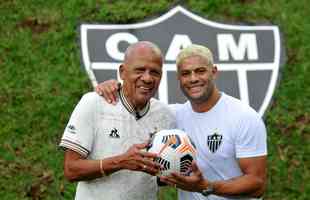 Encontro dos campees brasileiros pelo Atletico, Dad Maravilha e Hulk, na Cidade do Galo. 