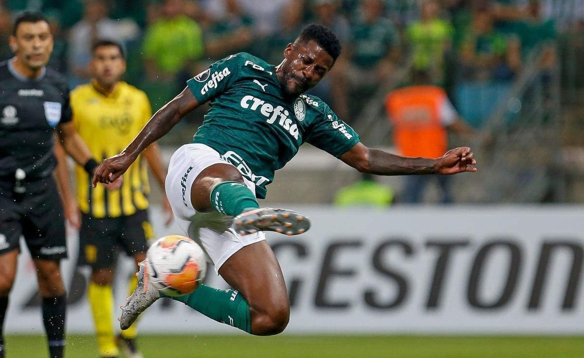 Ramires, volante, 33 anos, seu ltimo clube foi o Palmeiras
