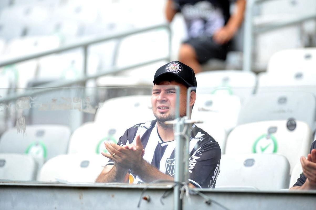 Fotos do jogo entre Atltico e Patrocinense, pelo Campeonato Mineiro