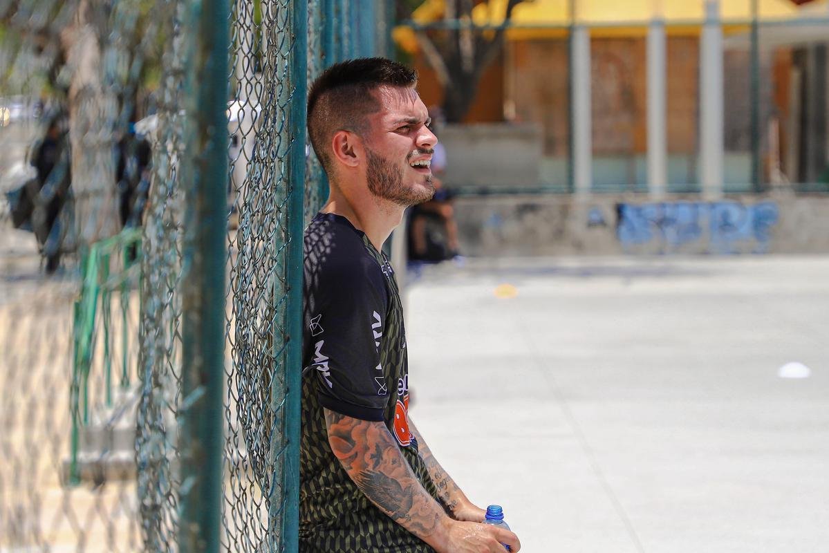 Jogadores do Atltico treinaram na Praia do Mucuripe, em Fortaleza