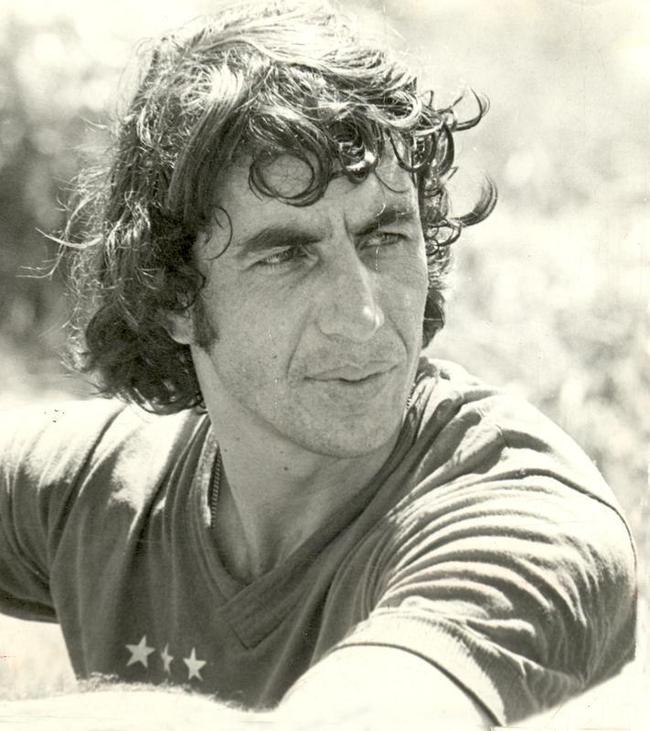 Piazza - 42 gols em 566 jogos