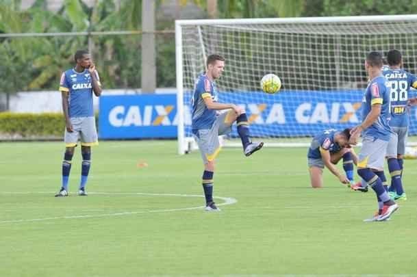 Fotos do treino do Cruzeiro desta sexta-feira (21/10), na Toca da Raposa II (Rodrigo Clemente/EM D.A Press)
