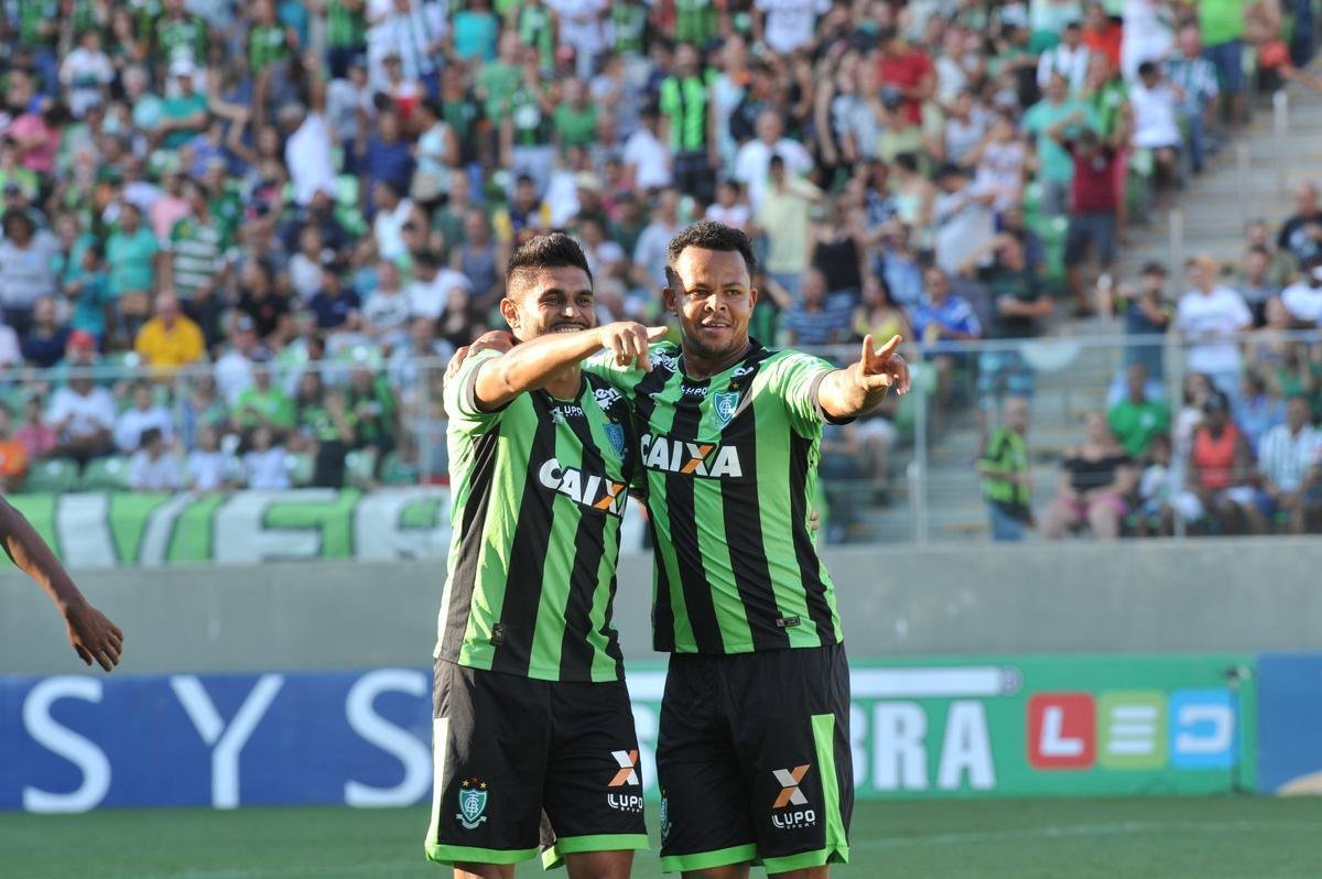 Imagens de Amrica x Luverdense, no Independncia