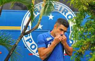 Egdio chegou ao Cruzeiro em 2013 referendado pela tima temporada no Gois, em 2012, quando marcou oito gols e deu 28 assistncias em 61 jogos e ajudou o time a ganhar o estadual e a Srie B. Na Raposa, deu continuidade ao bom futebol e participou ativamente do bicampeonato da Srie A, em 2013 e 2014. Na segunda conquista, foi eleito o melhor da posio. Em janeiro de 2015, transferiu-se para o Dnipro, da Ucrnia, porm ficou por l durante apenas trs meses devido ao no recebimento de salrios. No fim de maro, assinou com o Palmeiras at dezembro de 2017. Em 2018, voltou ao Cruzeiro, que buscava um substituto para Diogo Barbosa. O camisa 6 foi do cu ao inferno com a conquista de trs ttulos (uma Copa do Brasil e dois Mineiros) e o rebaixamento  segunda diviso nacional. Pelo time celeste, o lateral-esquerdo disputou 209 partidas, marcou cinco gols e colaborou com 29 assistncias. Em 2020, foi liberado em definitivo para o Fluminense, onde atualmente  reserva.