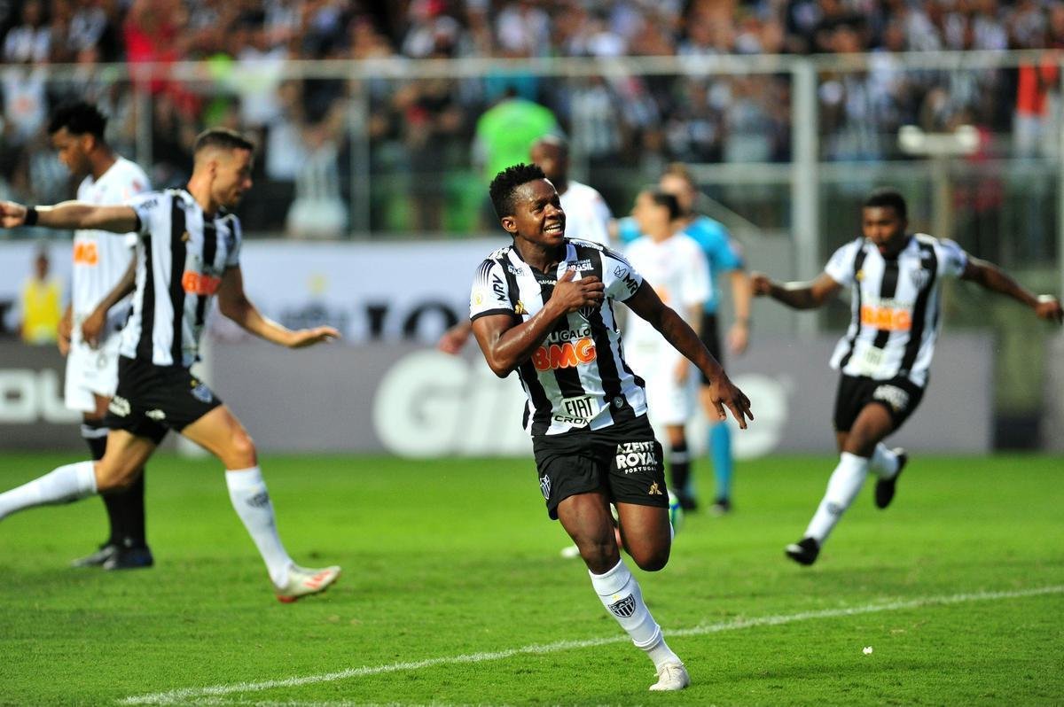Fotos do jogo entre Atltico e Corinthians no Independncia