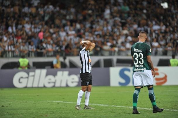 Atltico enfrentou o Gois em jogo do Campeonato Brasileiro