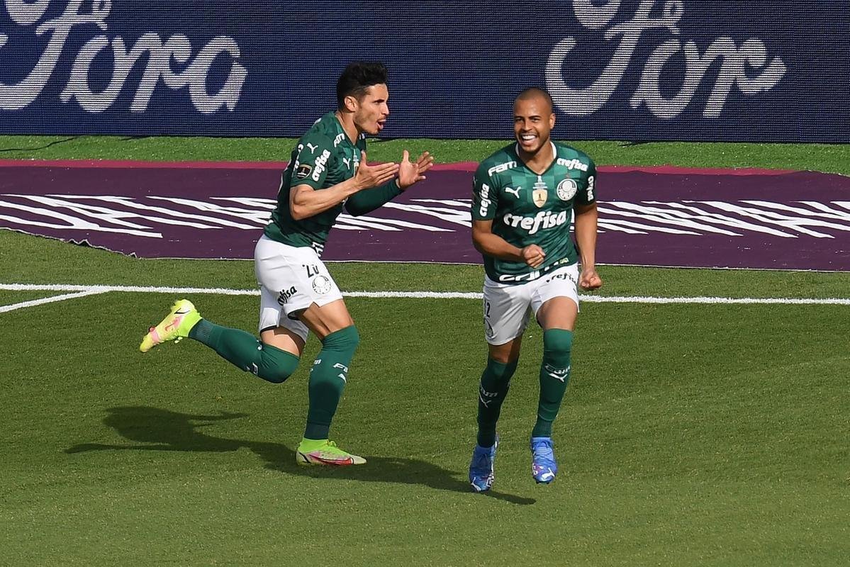 Final da Libertadores: fotos do gol de Raphael Veiga para o Palmeiras