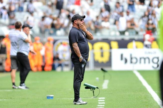 Fotos do jogo entre Atltico e Patrocinense, pelo Campeonato Mineiro