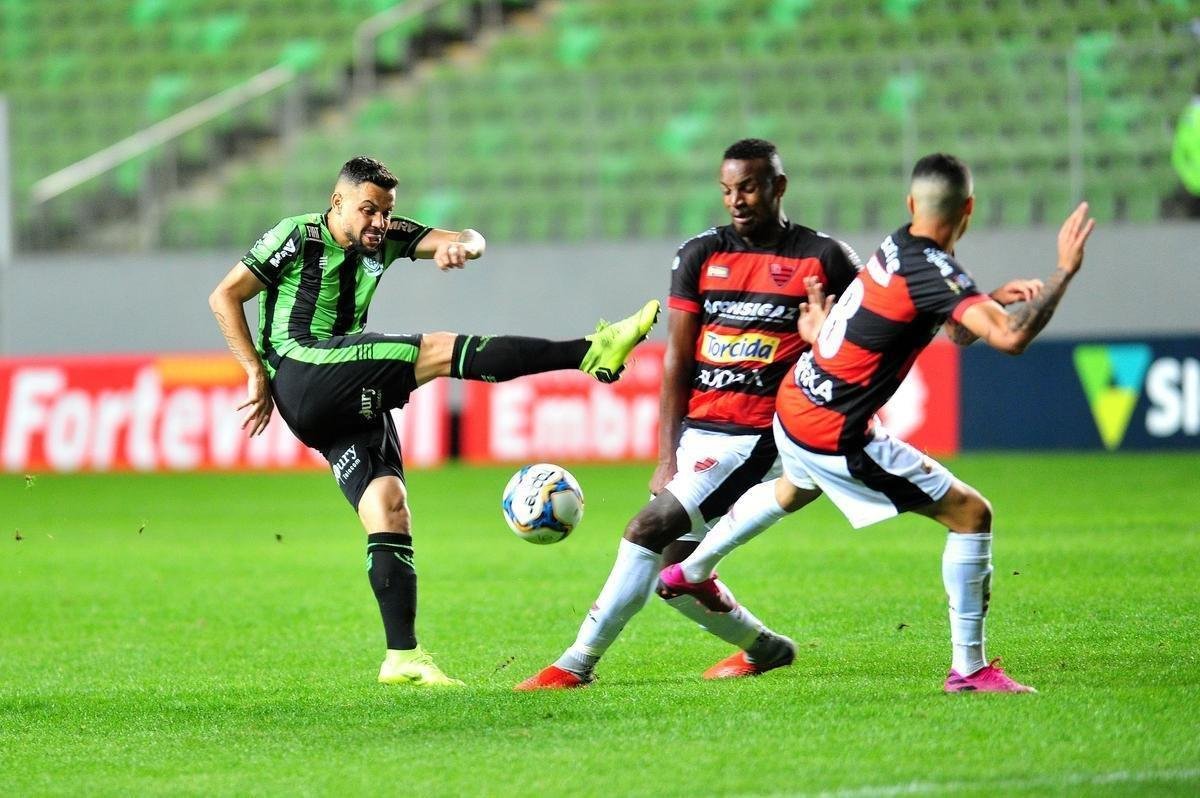 Amrica e Oeste duelaram na noite desta tera-feira, no Independncia, em jogo vlido pela 11 rodada da Srie B do Campeonato Brasileiro