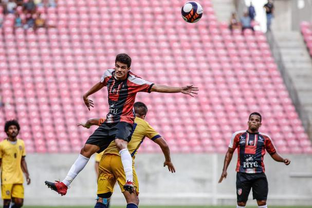 Fotos: Retr x Vera Cruz, pela Srie A2 do Campeonato Pernambucano