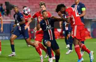 No segundo tempo, Kingsley Coman colocou o Bayern em vantagem com gol de cabea: 1 a 0