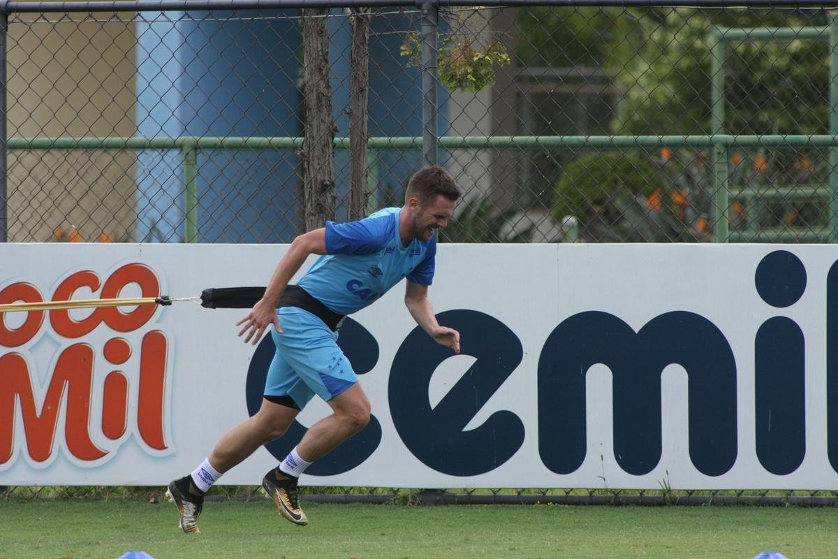 Imagens do treino do Cruzeiro nesta segunda-feira, 19 de fevereiro, na Toca da Raposa II