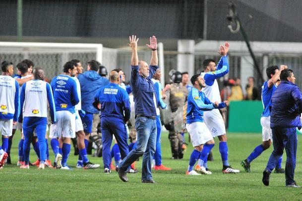 Atltico e Cruzeiro se enfrentaram pelas quartas de final da Copa do Brasil