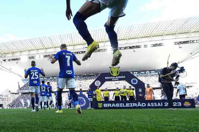 Pela primeira rodada do Campeonato Brasileiro, Corinthians e Cruzeiro se enfrentam na Neo Química Arena, em São Paulo