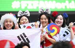 Torcedores de Coreia do Sul e Gana na partida pelo Grupo H da Copa do Mundo do Catar