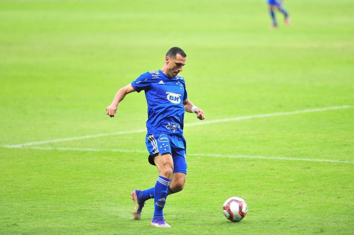 Cruzeiro x Patrocinense: veja fotos da partida pelo Mineiro