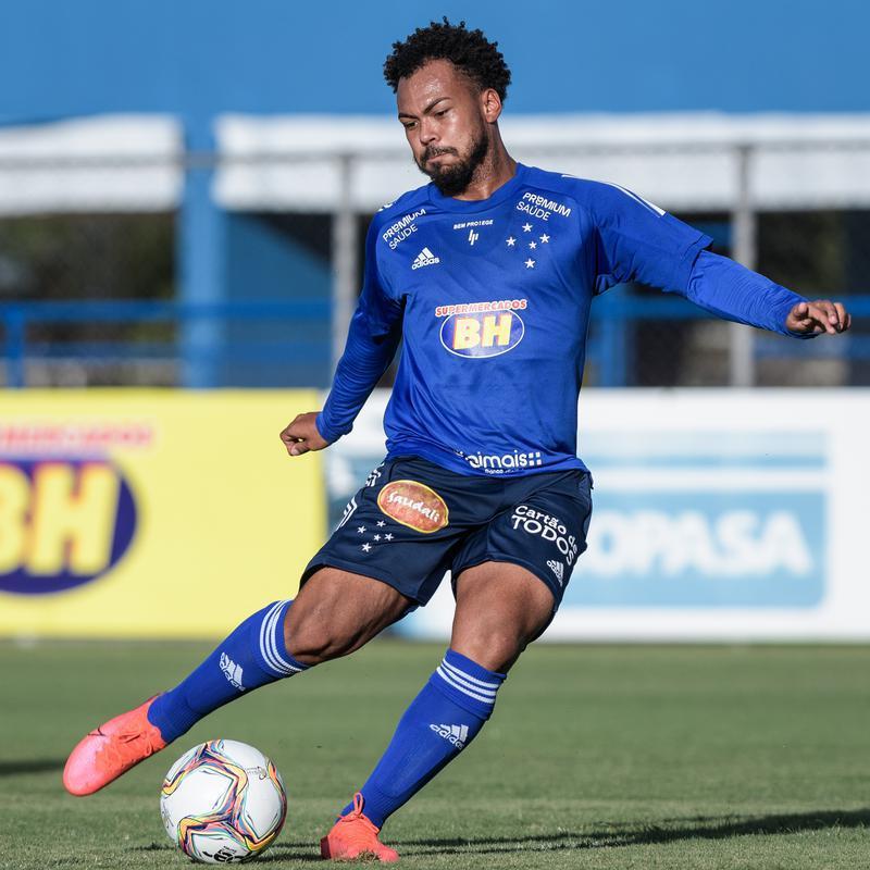 Cruzeiro treinou na tarde desta terça-feira (1/12), na Toca da Raposa II, e encerrou sua preparação para enfrentar o América, no Independência, pela 25ª rodada da Série B