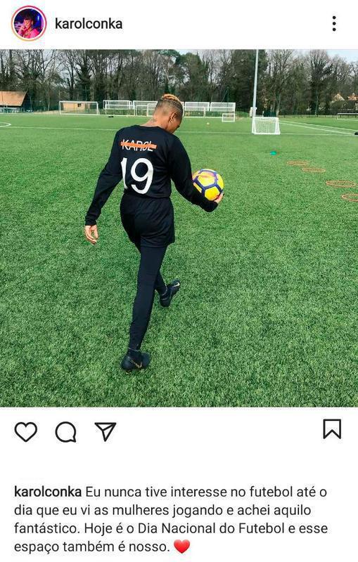Por outro lado, Karol Concá já declarou a felicidade por ver mulheres jogando futebol