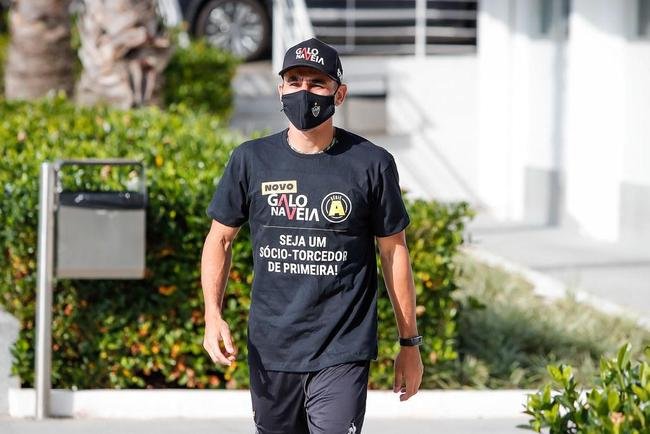 Contratao - Junior Alonso chegou ao Atltico no incio de julho de 2020. O Galo pagou 3 milhes de euros (cerca de R$ 18 milhes na poca) ao Lille, da Frana, para contar com o jogador.