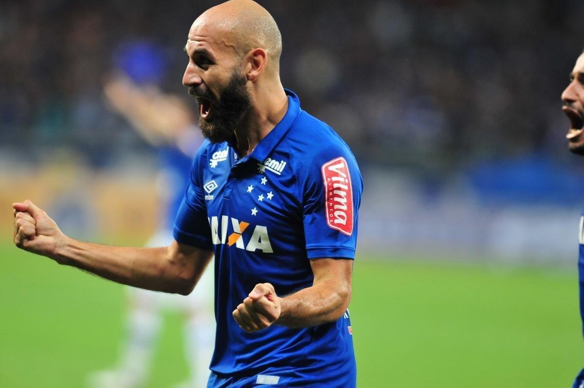 Bruno Rodrigo (zagueiro) - 2 gols