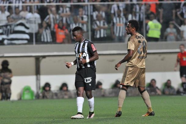 Imagens do jogo entre Atltico e Sport no Independncia