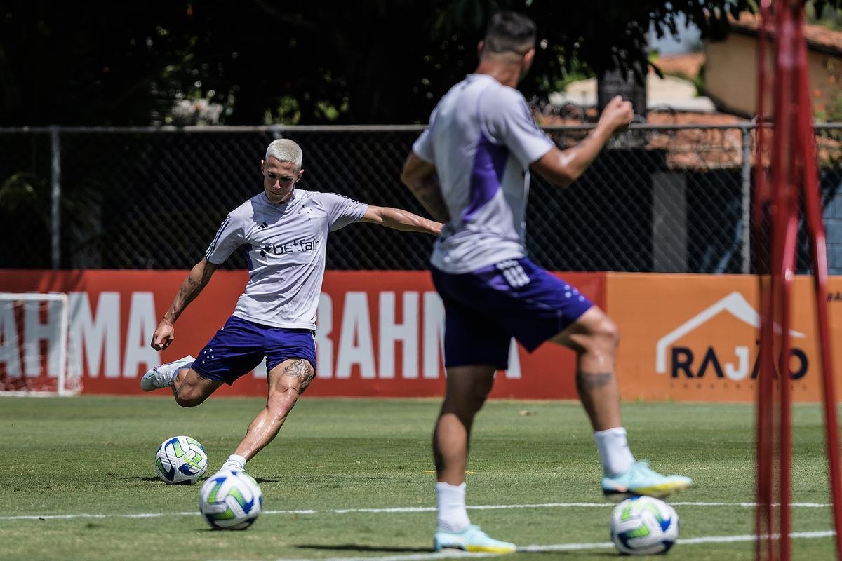 O Cruzeiro treinou nesta quarta-feira (5/4), na Toca da Raposa II, em Belo Horizonte
