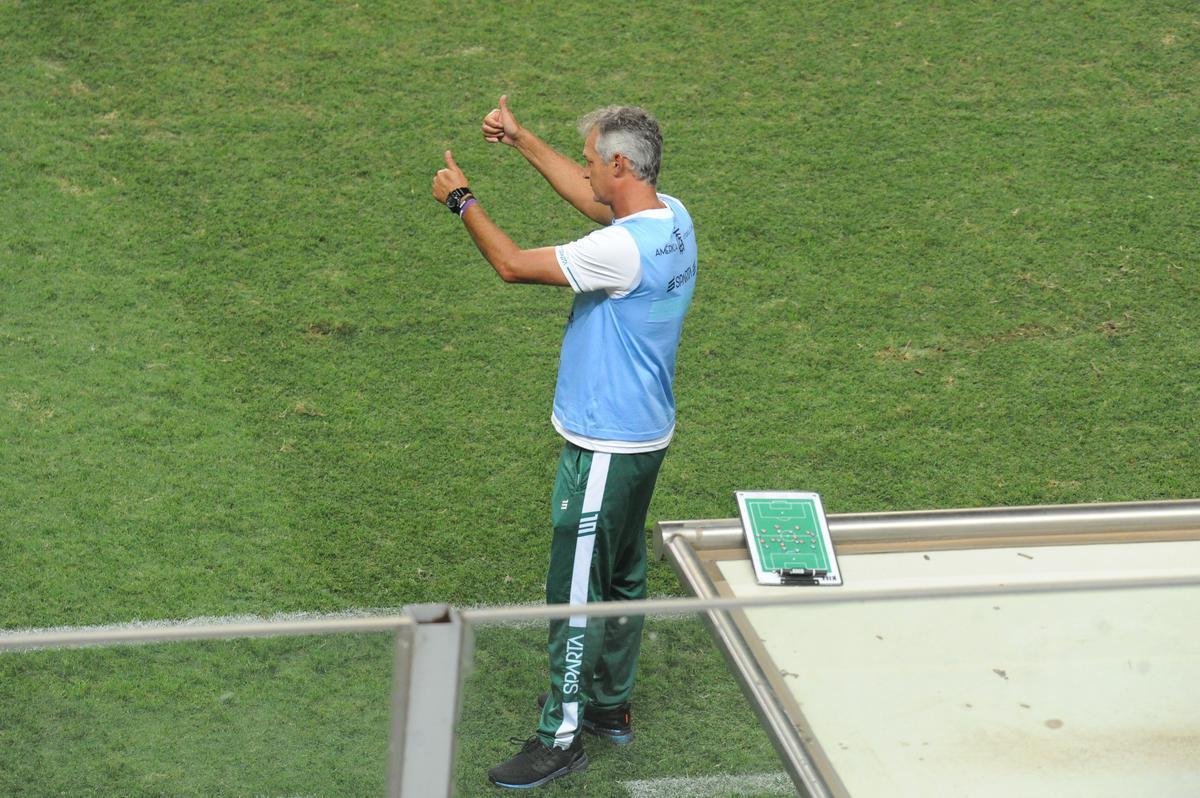 Amrica x Nutico: fotos do jogo desta sexta-feira (09/10), no Independncia, pela 15 rodada da Srie B