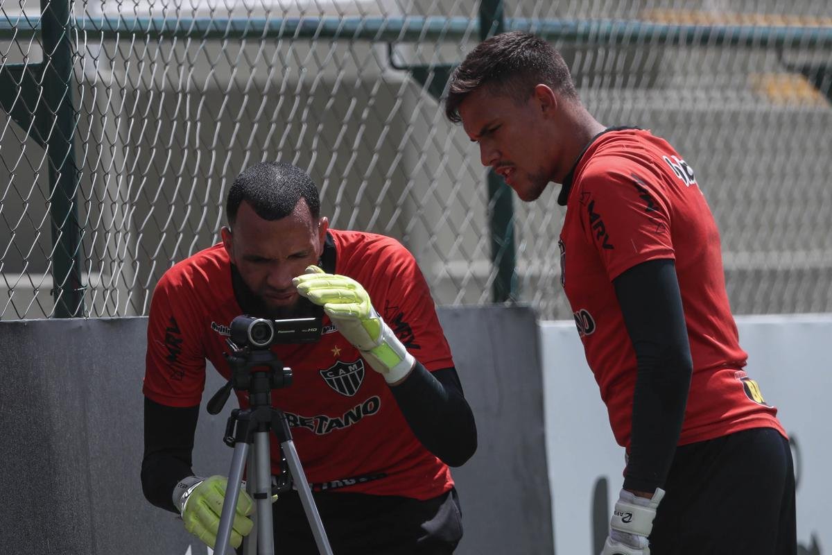 Primeiro treino comandado por Cuca desde a volta ao Atltico